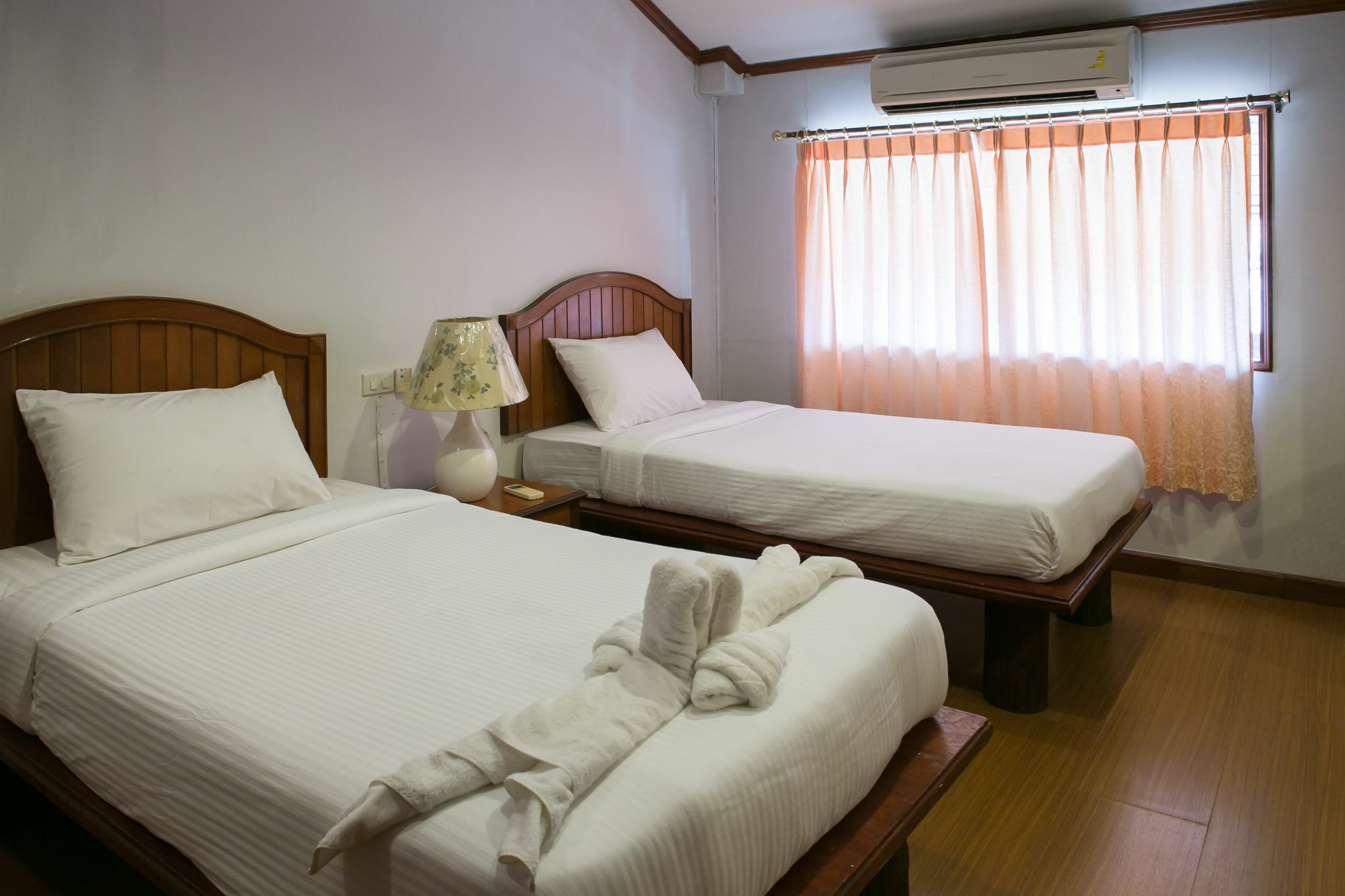Haadrin Resort Koh Phangan Exteriör bild